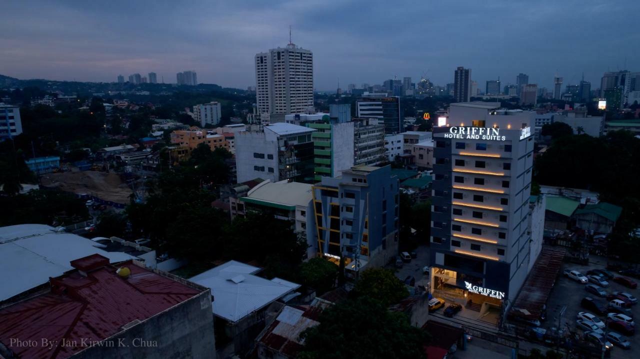กริฟฟิน โฮเต็ล แอนด์ สวีท Hotel Cebu ภายนอก รูปภาพ
